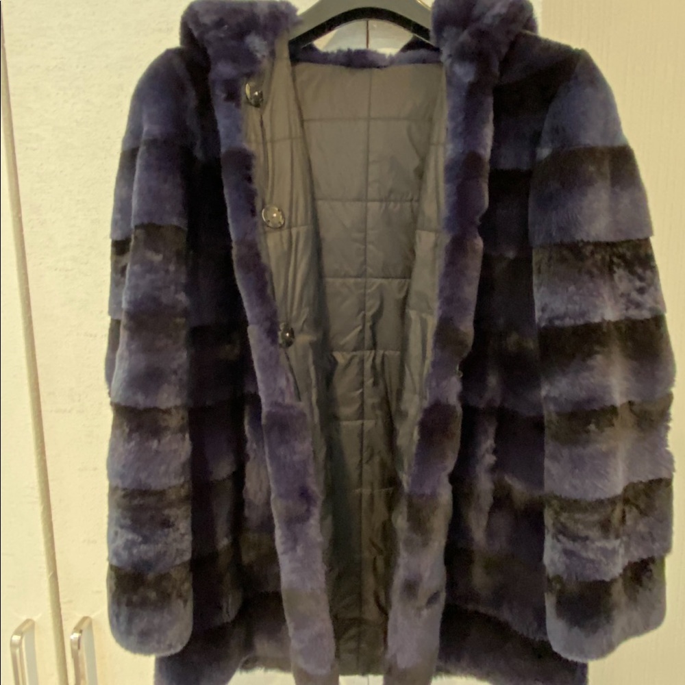 Fur Coat - Picture 6 of 14